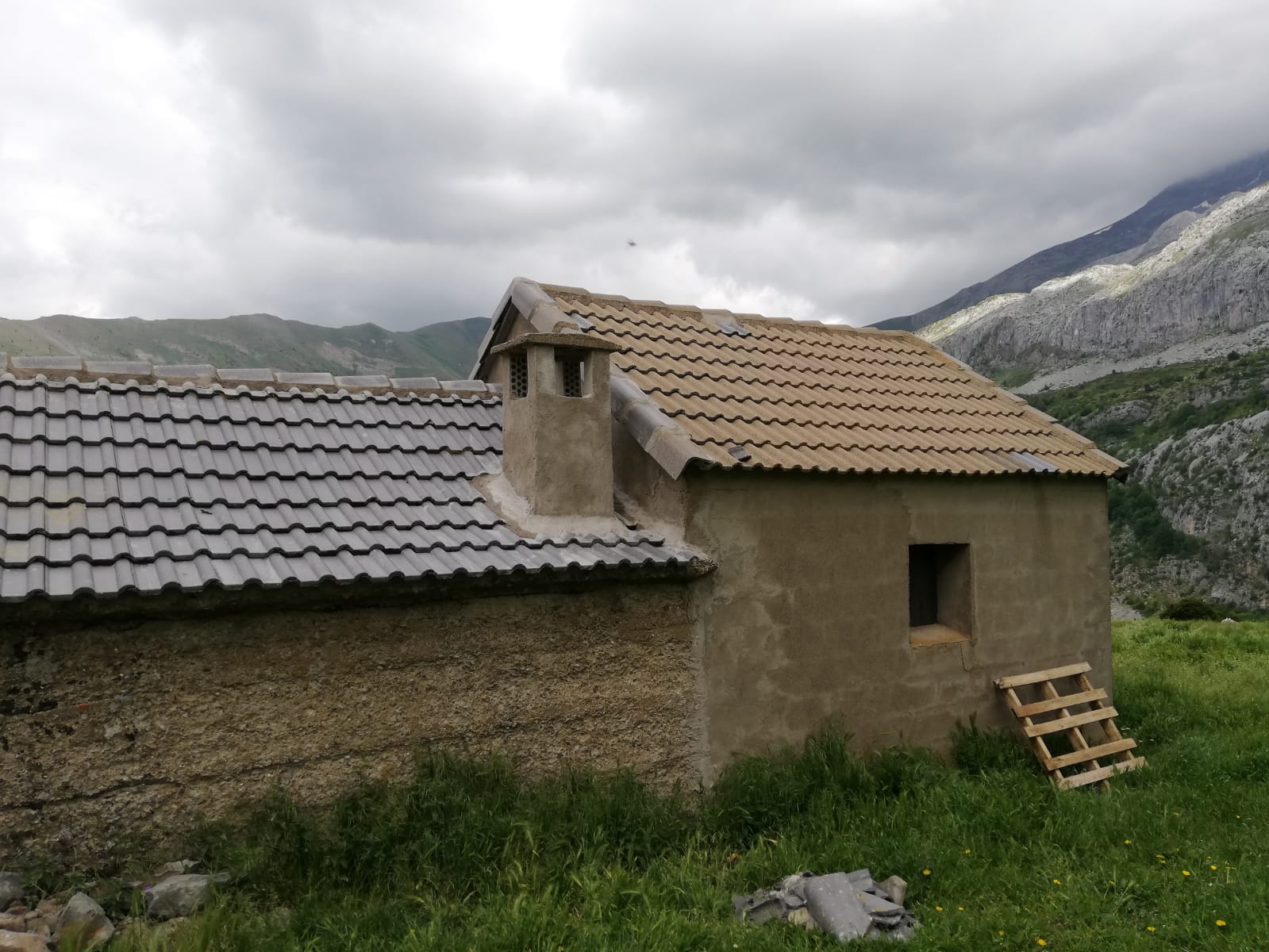 Refugio de Napazal. Aragüés.